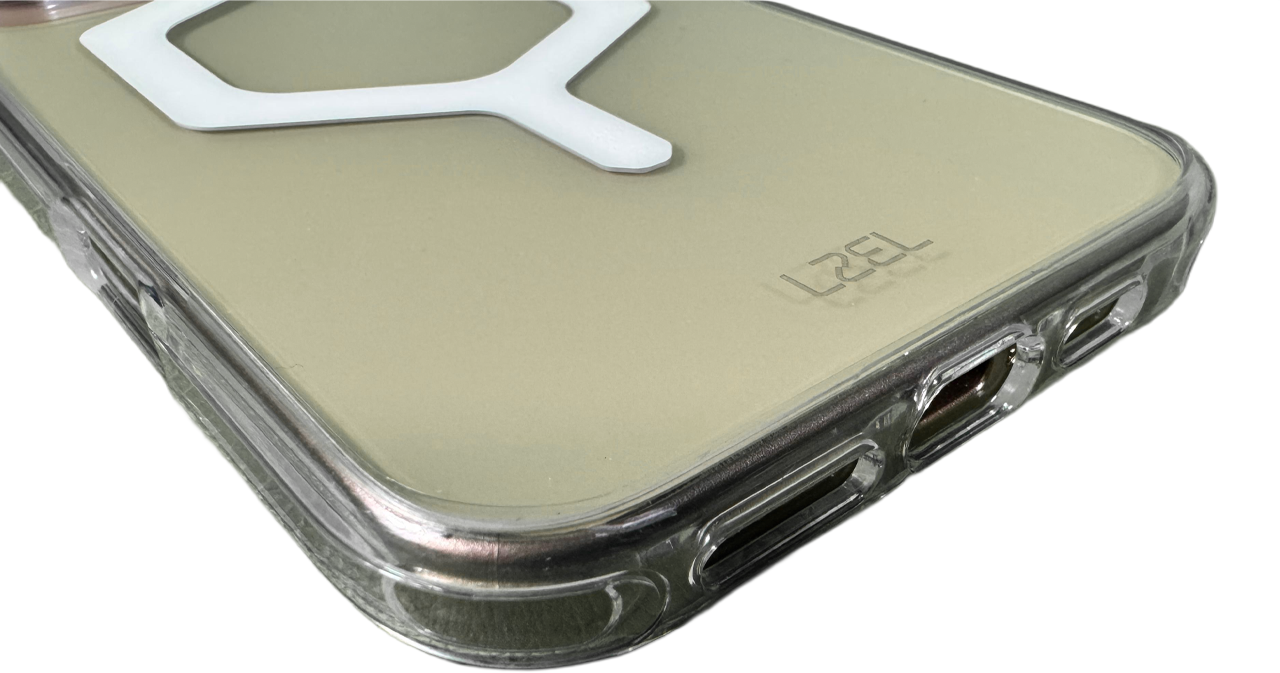 LZEL iPhone 16 Pro Mag Octa Shield Clear Case With Square MagSafe | White