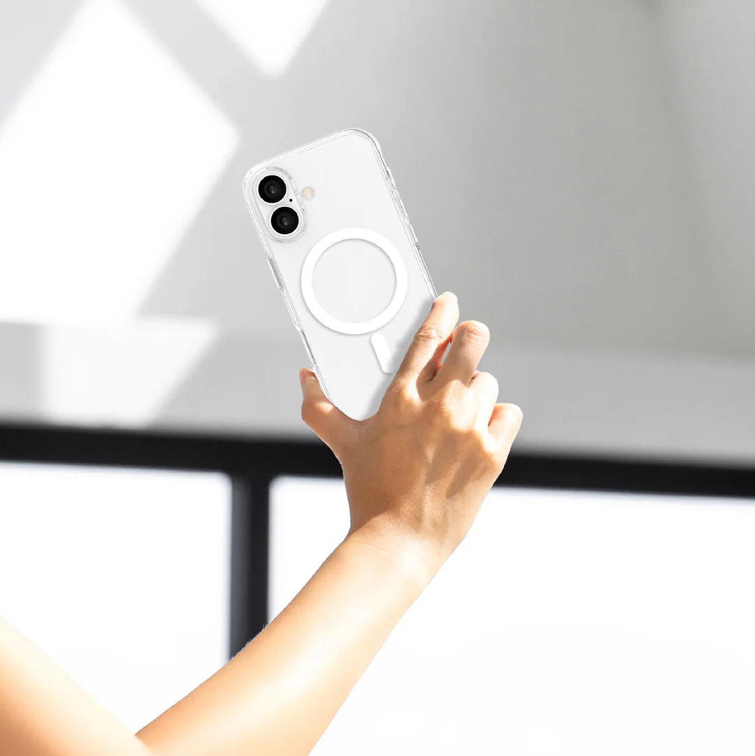 LZEL Magnexo Clear Case for iPhone 17 | Crystal Clear